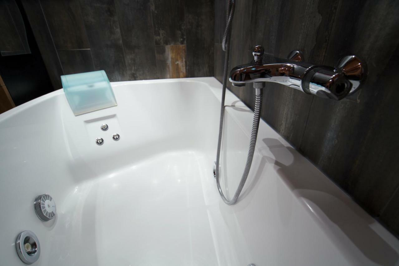 Style And Comfort 8 Min From Acropolis Museum By Yha Athen Eksteriør billede